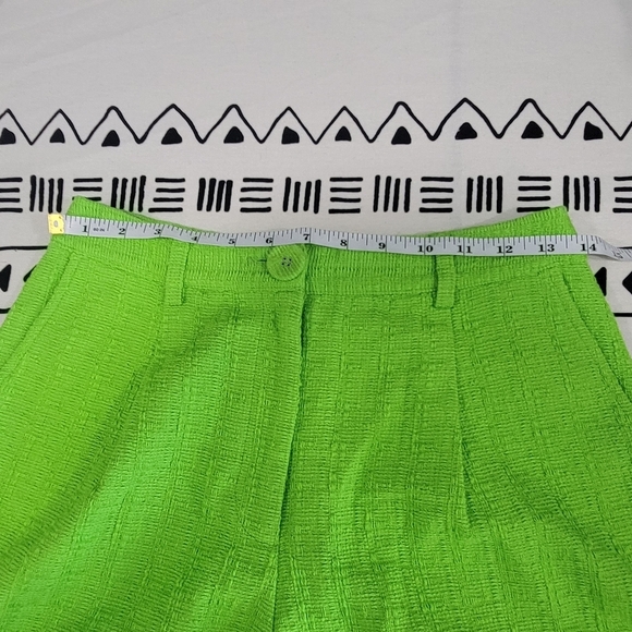 NWOT ROYALTY Women's Tweed shorts Fully lined thick fabric by Maluma Size 2 - Picture 5 of 9